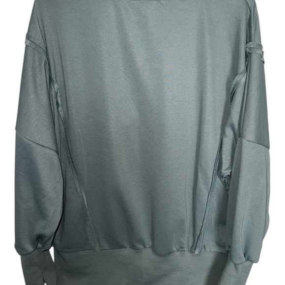 NWOT Goat Print Sweatshirt - Picture 5 of 7